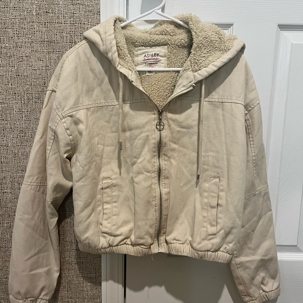 Cropped lined jacket - Picture 2 of 4
